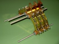 Refurbished brush gear